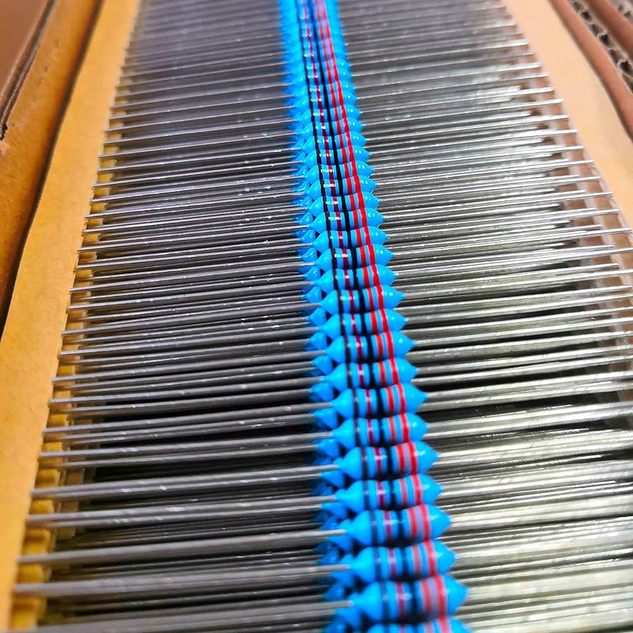 EEEEE 61 Values (Pack of 1095) 1% 0.25w Resistor Book kit